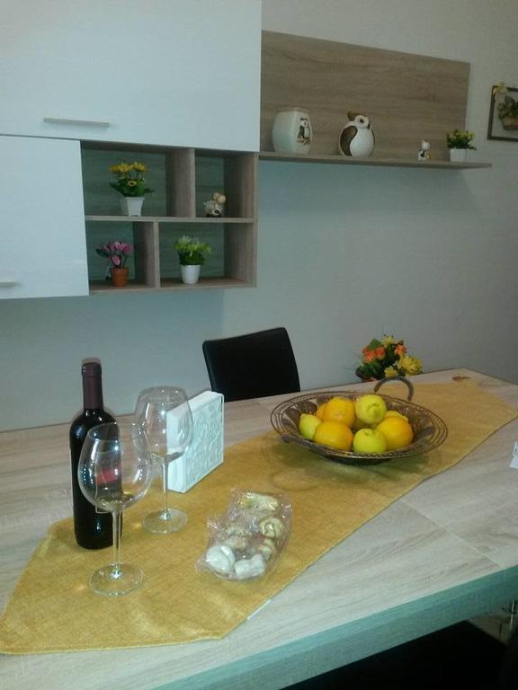 Le Tre Rose Di Mary Apartment Avola Bilik gambar