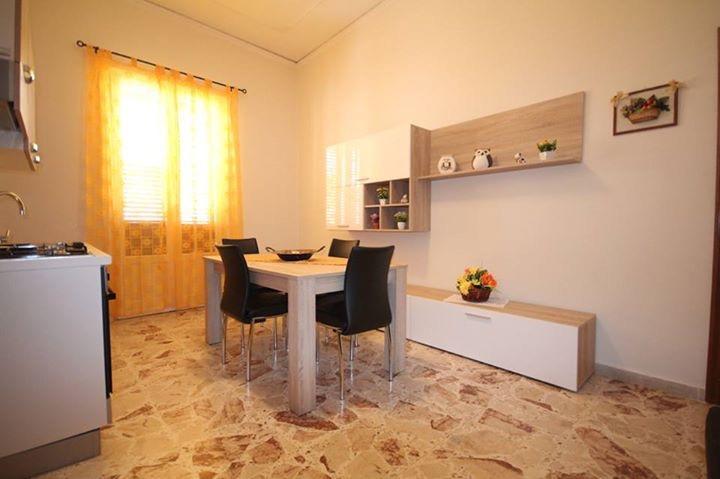 Le Tre Rose Di Mary Apartment Avola Luaran gambar