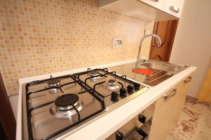 Le Tre Rose Di Mary Apartment Avola Luaran gambar